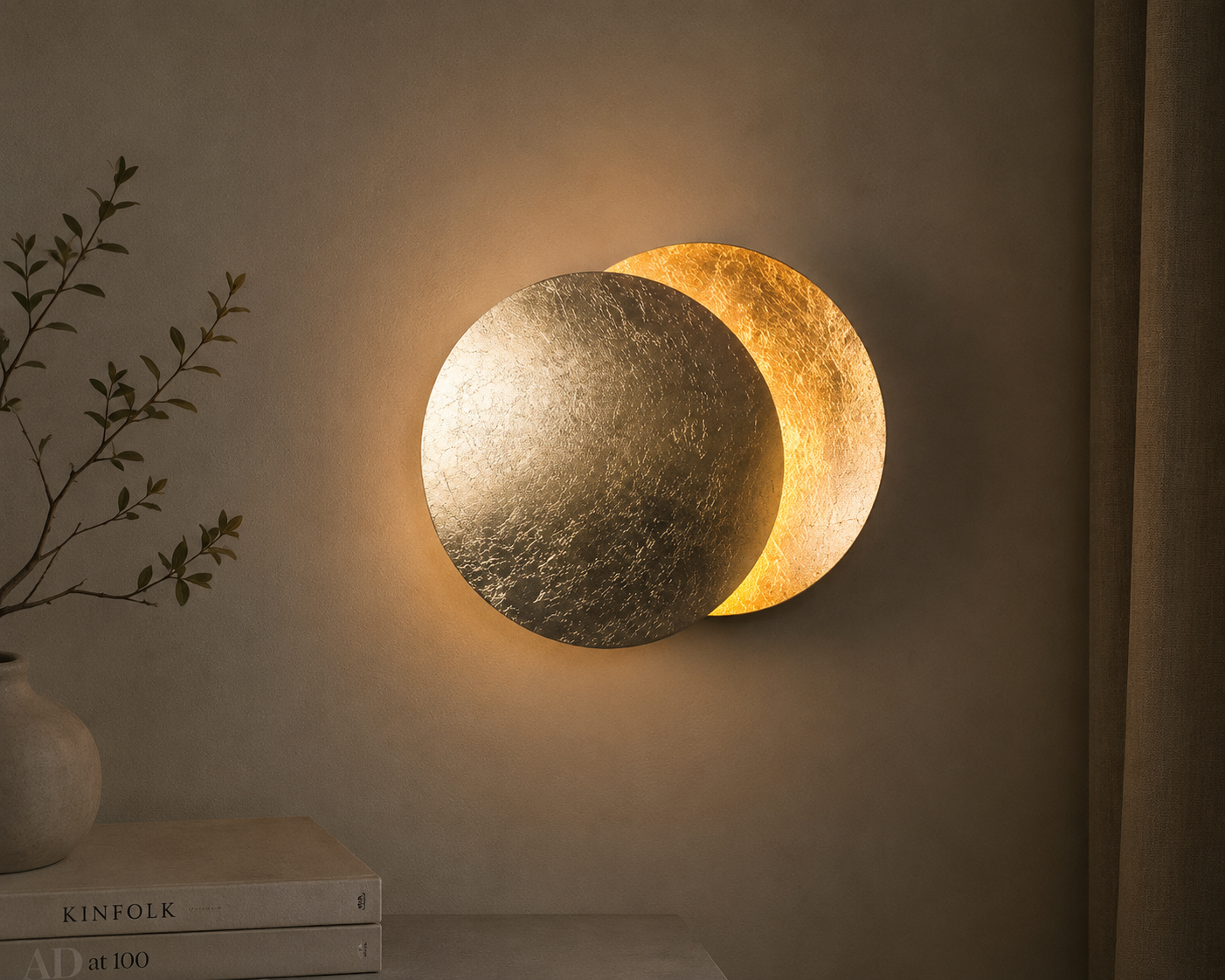 The Eclipse Wall Lamp