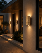 The Tavira Wall Lamp