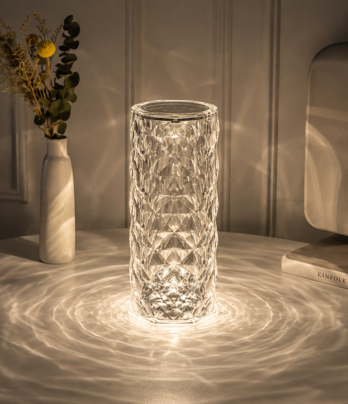 The Livia Crystal Lamp